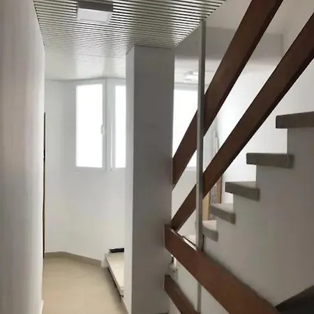 Flatguest Dima Apartment *